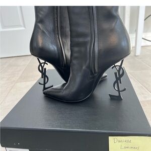 SOLD- Yves Saint Laurent opyum leather booties